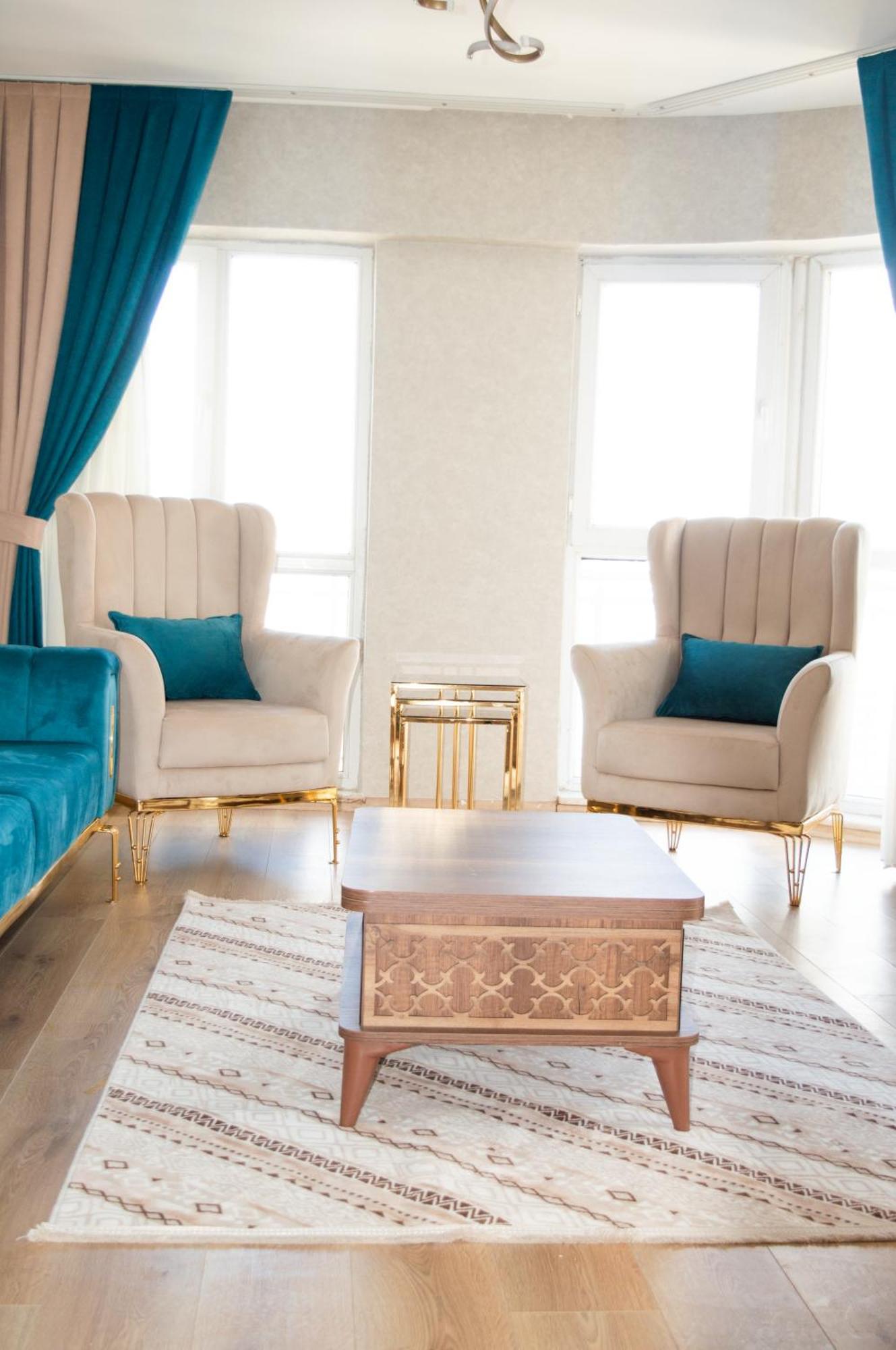 King An33 Apartament *